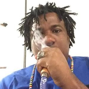 Meet your Posher, Elvis